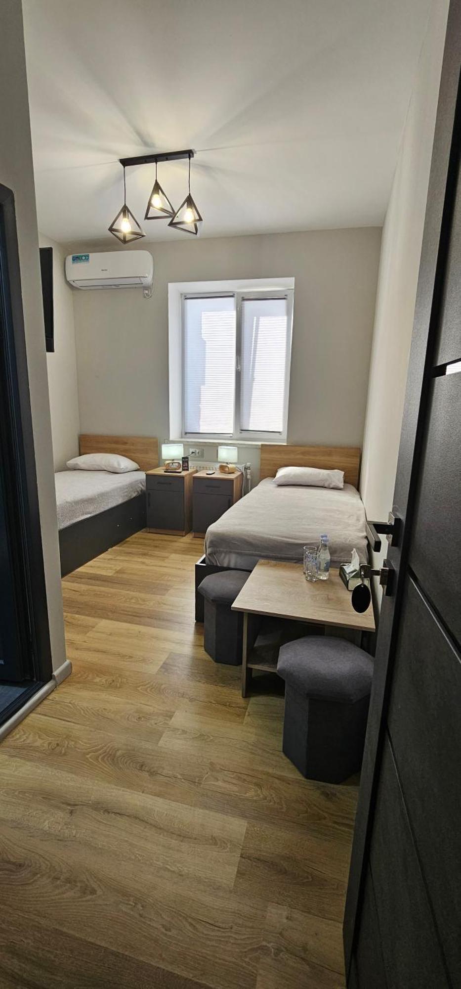Am Hotel יירבאן מראה חיצוני תמונה